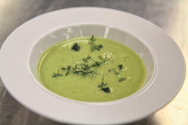 Řeřichová polévka